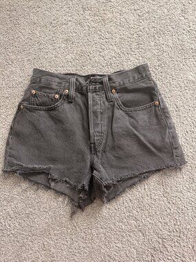 Levi's 501 Cutoff Denim Shorts Washed Black Raw Hem size 26